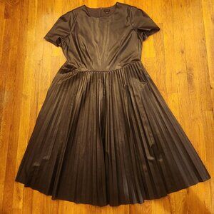 Ann Taylor Purple Short Sleeve Pleated Faux Leather Vegan Dress Size 14 Like New